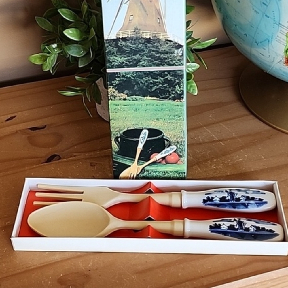 Vintage Elesva Salad Server Set